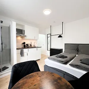 Vibehome - Stadtmitte , Düsseldorf Almanya